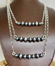 Load image into Gallery viewer, Navajo Pearl Bar Necklace